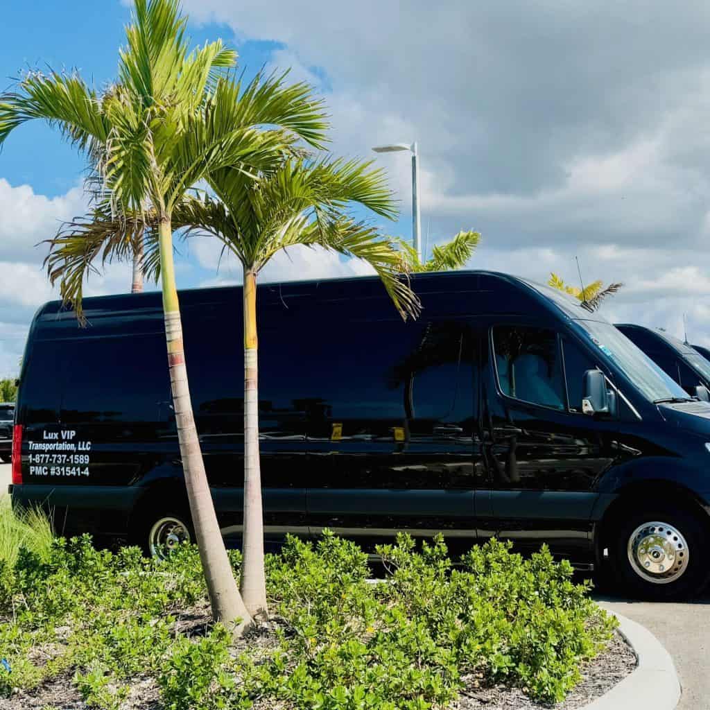 Private chauffeur service in Naples, FL for personalized travel
